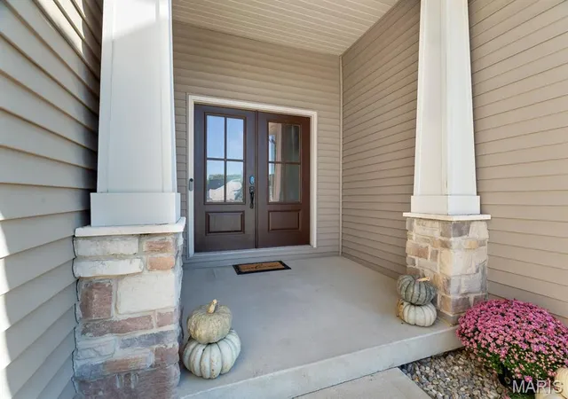 Photo 4 of Single family home for sale at 7125 Richmond Dr, Glen Carbon, IL 62034 | MLS# MIS26067337 | Listing updated on 2026-10-22
