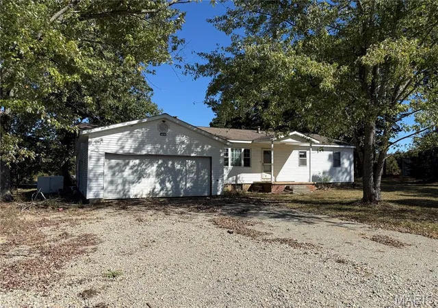 Photo 1 of Single family home for sale at 2810 Madison 238, Fredericktown, MO 63645 | MLS# MIS26067348 | Listing updated on 2026-10-22