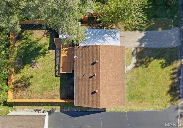 Photo 3 of Single family home for sale at 59 Lillian Dr, Belleville, IL 62226 | MLS# MIS26067349 | Listing updated on 2026-10-23