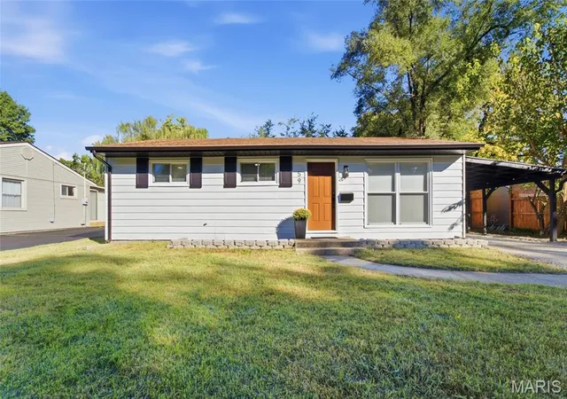 Photo 1 of Single family home for sale at 59 Lillian Dr, Belleville, IL 62226 | MLS# MIS26067349 | Listing updated on 2026-10-28