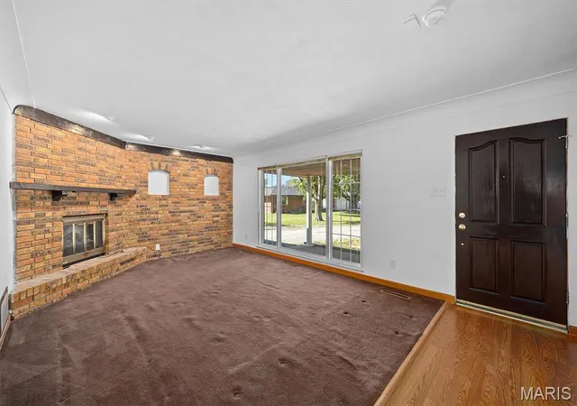 Photo 3 of Single family home for sale at 7 Ivy Ct, Belleville, IL 62220 | MLS# MIS26067381 | Listing updated on 2026-10-23