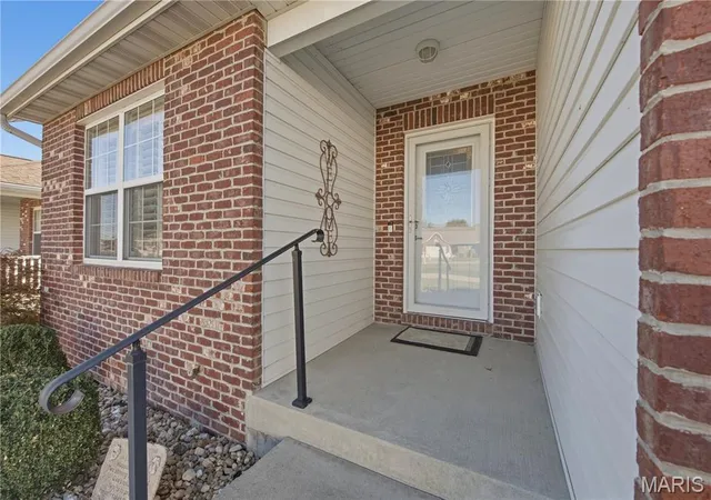 Photo 4 of Condo for sale at 602 Elizabeth Dr #602, Litchfield, IL 62056 | MLS# MIS26067382 | Listing updated on 2026-10-21