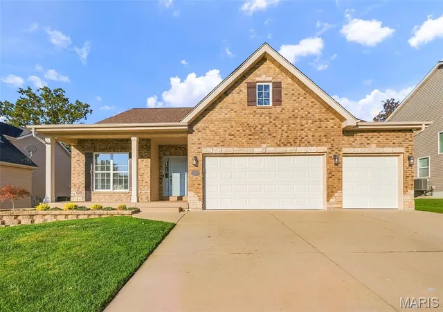 Single family home for sale at 219 Country Vista Dr, Lake Saint Louis, MO 63367 | MLS# MIS26067383