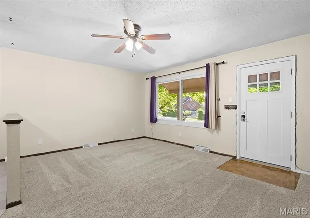 Photo 3 of Single family home for sale at 64 Carnation Dr, Collinsville, IL 62234 | MLS# MIS26067385 | Listing updated on 2026-10-23