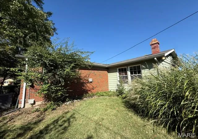 Photo 1 of Single family home for sale at 2640 Woodsage Dr, Florissant, MO 63033 | MLS# MIS26067390 | Listing updated on 2026-10-26