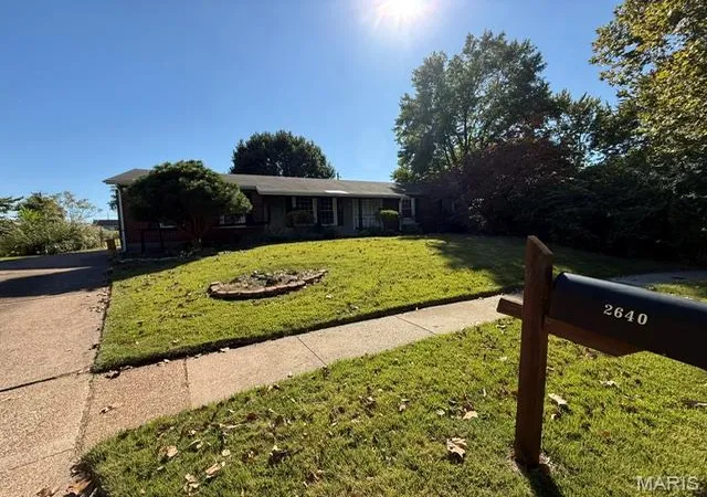 Photo 2 of Single family home for sale at 2640 Woodsage Dr, Florissant, MO 63033 | MLS# MIS26067390 | Listing updated on 2026-10-26