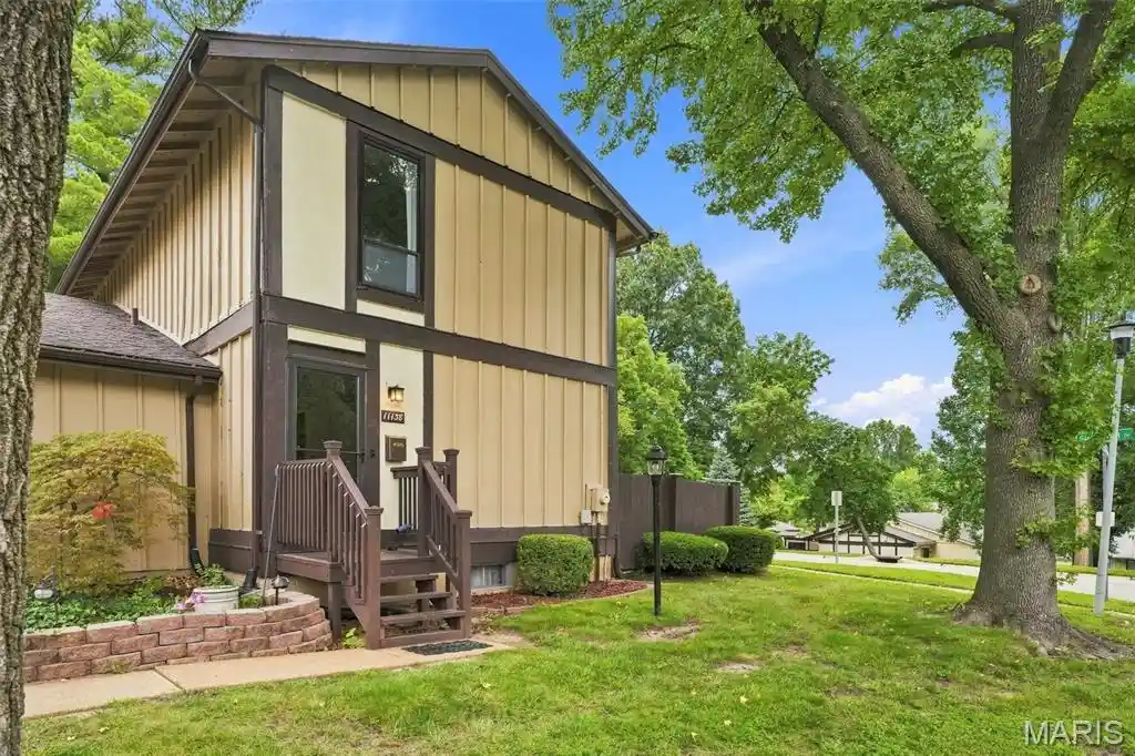 Listing Photo 1 - Condo for sale in 11138 Towering Pines Dr located at 11138 Towering Pines Dr, St Louis, MO 63136 - Unit 11138 Towering Pines Dr
