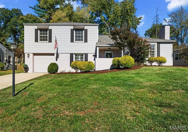 Single family home for sale at 1255 Brownell Ave, Saint Louis, MO 63122 | MLS# MIS26067399