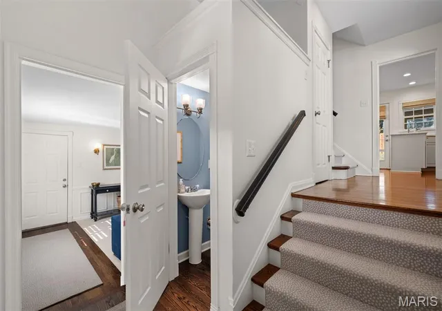 Photo 4 of Single family home for sale at 1255 Brownell Ave, Saint Louis, MO 63122 | MLS# MIS26067399 | Listing updated on 2026-10-29