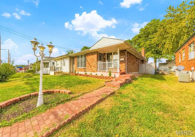 Photo 1 of Single family home for sale at 2437 Telegraph Rd, Saint Louis, MO 63125 | MLS# MIS26067402 | Listing updated on 2026-10-29