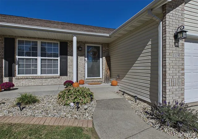 Photo 4 of Single family home for sale at 115 Shadowbrooke, Troy, IL 62294 | MLS# MIS26067403 | Listing updated on 2026-10-21