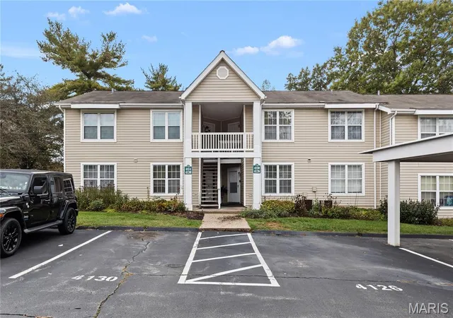 Photo 1 of Single family home for sale at 4126 Island Ter Ct, Florissant, MO 63034 | MLS# MIS26067404 | Listing updated on 2026-10-22