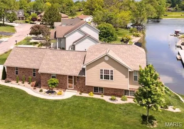 Single family home for sale at 1396 Britany Ct, Edwardsville, IL 62025 | MLS# MIS26067410