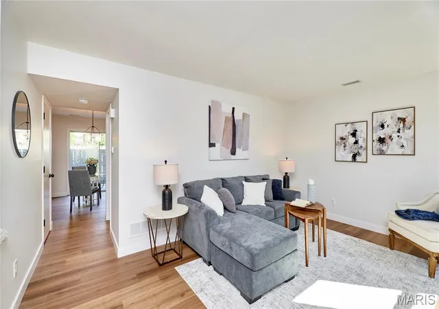 Photo 4 of Townhouse for sale at 21 Park Charles Blvd S #B, Saint Peters, MO 63376 | MLS# MIS26067425 | Listing updated on 2026-10-23