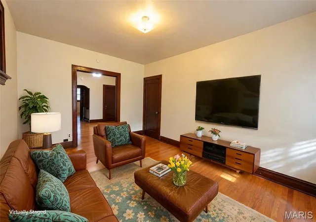 Photo 3 of Multi family home for sale at 4245 Bates St, Saint Louis, MO 63116 | MLS# MIS26067426 | Listing updated on 2026-10-22