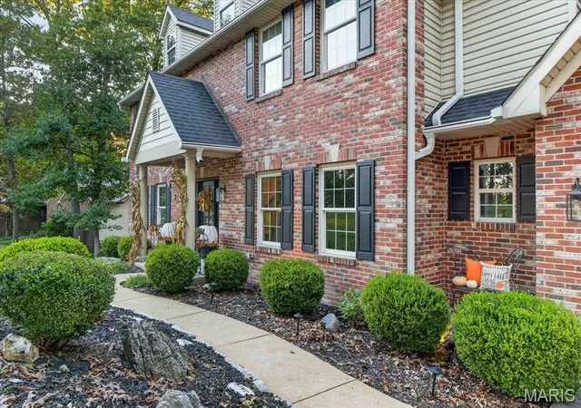 Photo 1 of Single family home for sale at 16547 Lancaster Ests Dr, Wildwood, MO 63040 | MLS# MIS26067435 | Listing updated on 2026-10-22