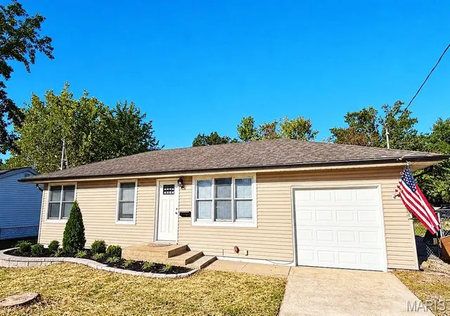 Single family home for sale at 109 Marcia Ln, Pacific, MO 63069 | MLS# MIS26067441