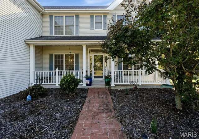 Photo 3 of Single family home for sale at 528 Grandview Farms Dr, Union, MO 63084 | MLS# MIS26067461 | Listing updated on 2026-10-23