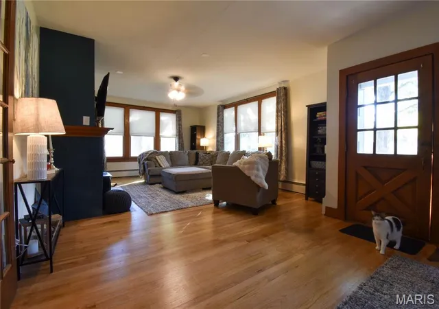 Photo 3 of Single family home for sale at 712 N Franklin St, Litchfield, IL 62056 | MLS# MIS26067466 | Listing updated on 2026-10-26