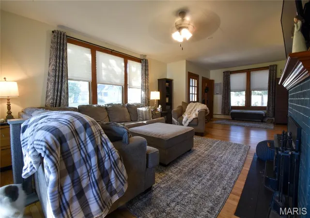 Photo 4 of Single family home for sale at 712 N Franklin St, Litchfield, IL 62056 | MLS# MIS26067466 | Listing updated on 2026-10-26