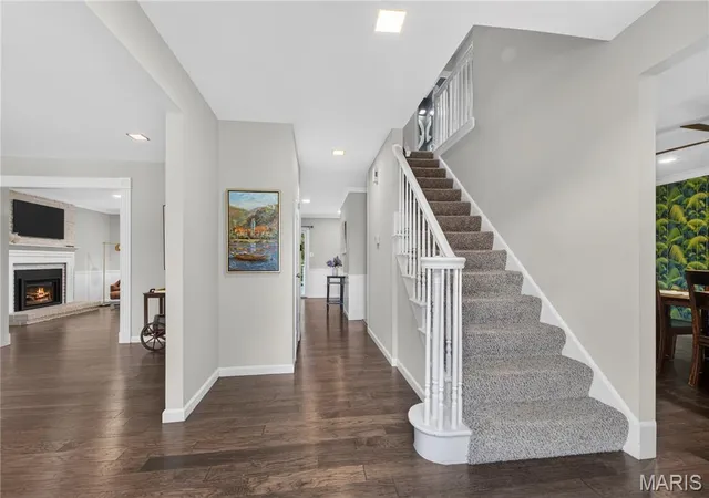 Photo 2 of Single family home for sale at 14258 Dinsmoor Dr, Chesterfield, MO 63017 | MLS# MIS26067479 | Listing updated on 2026-10-29
