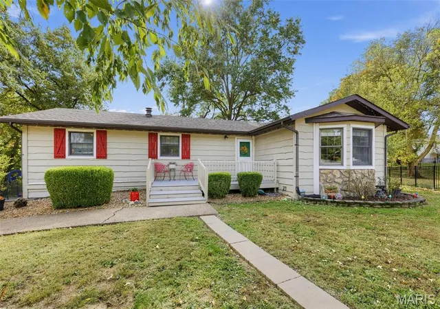 Photo 1 of Single family home for sale at 515 Nancy Ct, Troy, IL 62294 | MLS# MIS26067484 | Listing updated on 2026-10-27
