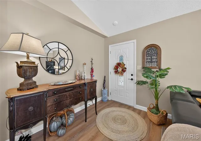 Listing Photo 5 - Condo for sale in building located at 1363 Heritage Lndg, Saint Charles, MO 63303 - Unit #A