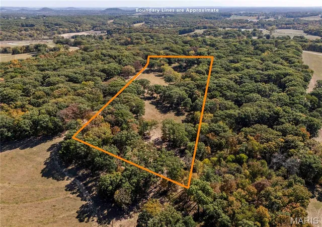Land for sale at 22098 Kinglet Ln, Eolia, MO 63344 | MLS# MIS26067494