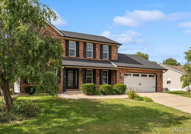 Photo 3 of Single family home for sale at 2250 Deer Springs Trl, Belleville, IL 62221 | MLS# MIS26067510 | Listing updated on 2026-10-23