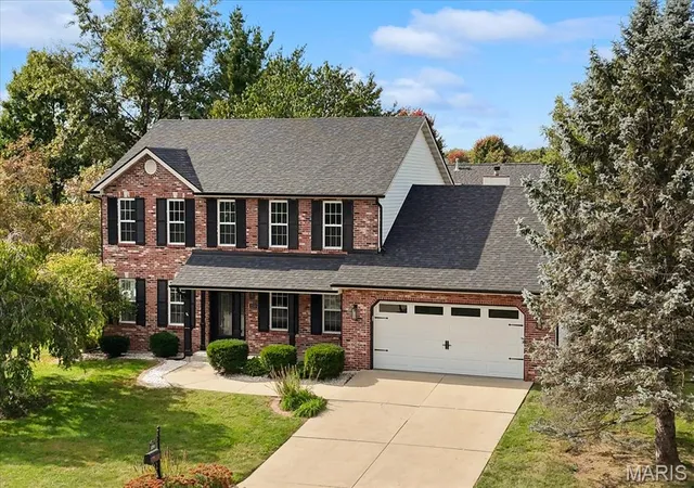 Photo 3 of Single family home for sale at 2250 Deer Springs Trl, Belleville, IL 62221 | MLS# MIS26067510 | Listing updated on 2026-10-23