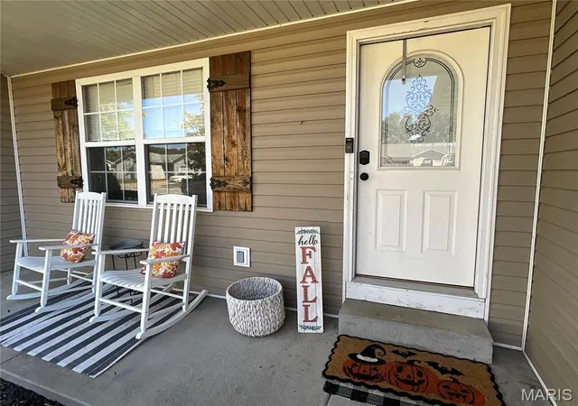 Photo 1 of Single family home for sale at 1704 Jon St, West Plains, MO 65775 | MLS# MIS26067516 | Listing updated on 2026-10-21