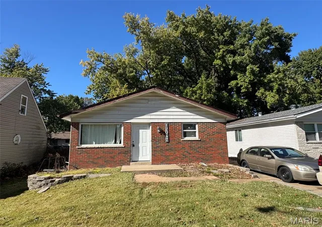 Single family home for sale at 12047 Larimore Rd, Saint Louis, MO 63138 | MLS# MIS26067524