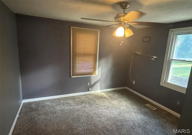 Photo 4 of Single family home for sale at 2929 Alger Ave, Saint Louis, MO 63121 | MLS# MIS26067543 | Listing updated on 2026-10-27