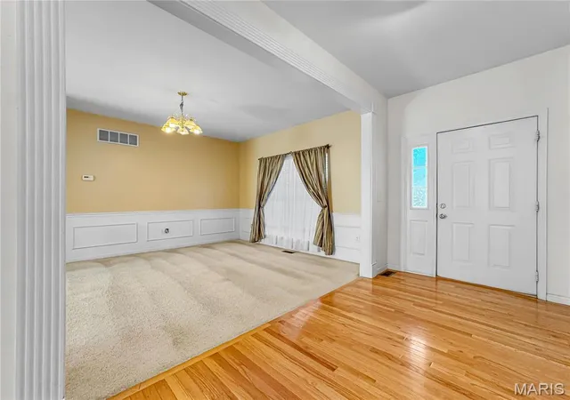 Photo 3 of Single family home for sale at 1234 Blue Spruce Ln, Columbia, IL 62236 | MLS# MIS26067544 | Listing updated on 2026-10-22