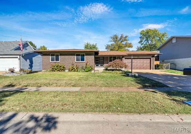 Photo 1 of Single family home for sale at 3106 Donnycave Ln, Maryland Heights, MO 63043 | MLS# MIS26067548 | Listing updated on 2026-10-22