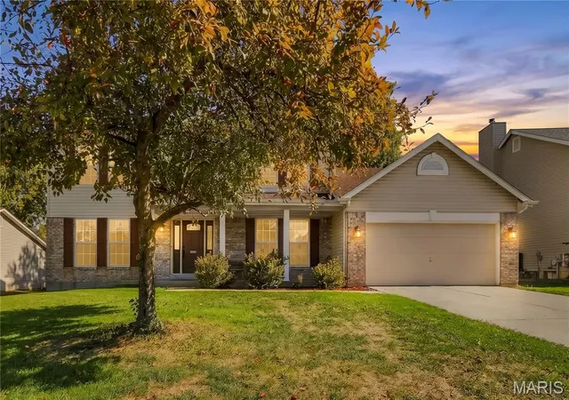 Photo 1 of Single family home for sale at 1309 Snowbird Ln, O Fallon, MO 63366 | MLS# MIS26067569 | Listing updated on 2026-10-26