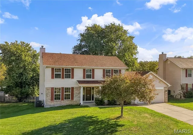 Photo 1 of Single family home for sale at 1309 Snowbird Ln, O Fallon, MO 63366 | MLS# MIS26067569 | Listing updated on 2026-10-26