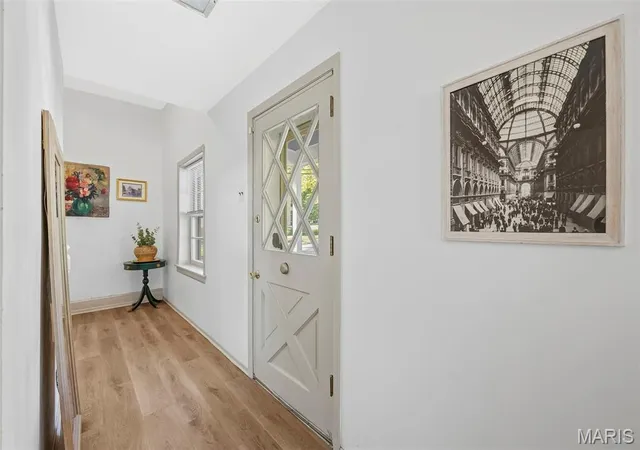 Photo 3 of Single family home for sale at 124 Tiffin Ave, Saint Louis, MO 63135 | MLS# MIS26067572 | Listing updated on 2026-10-22