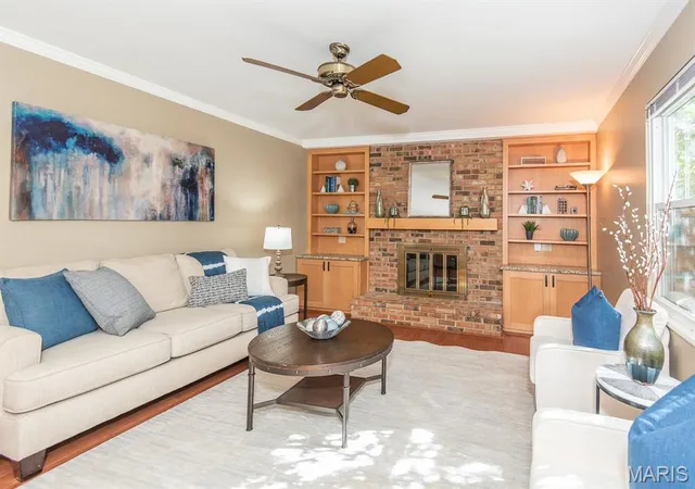 Photo 3 of Single family home for sale at 434 Paula Vale Ct, Ballwin, MO 63021 | MLS# MIS26067591 | Listing updated on 2026-10-27