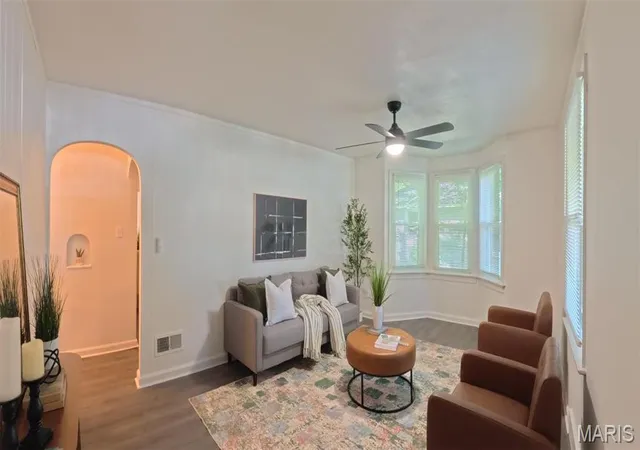 Photo 3 of Single family home for sale at 128 S 35th Street, Belleville, IL 62226 | MLS# MIS26067607 | Listing updated on 2026-10-23