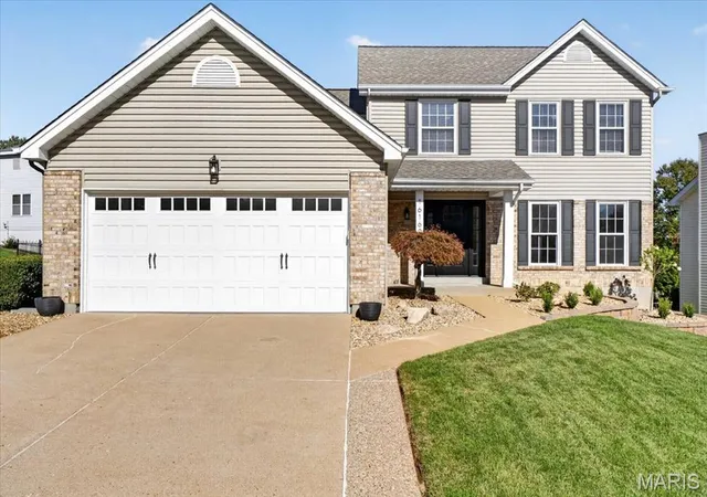 Photo 1 of Single family home for sale at 16162 Port Of Nantucket Dr, Wildwood, MO 63040 | MLS# MIS26067615 | Listing updated on 2026-10-22