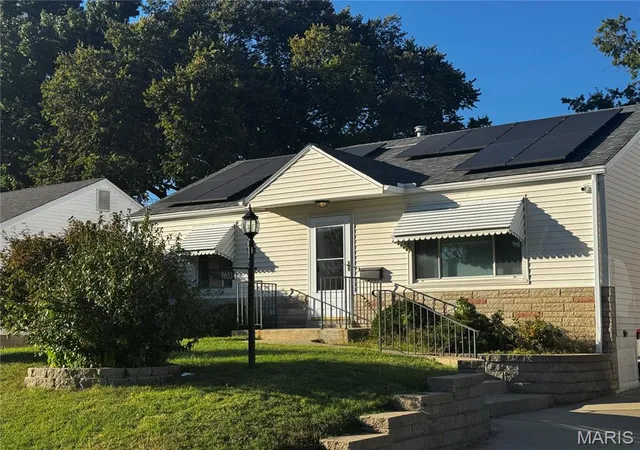 Photo 1 of Single family home for sale at 9633 Echo Ln, Saint Louis, MO 63114 | MLS# MIS26067616 | Listing updated on 2026-10-22
