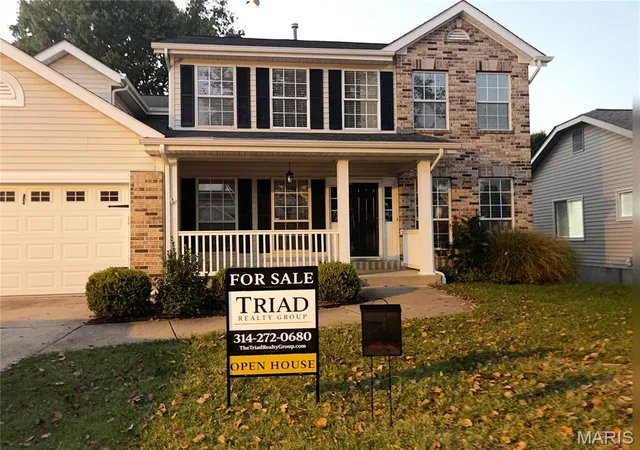 Photo 1 of Single family home for sale at 763 Summer Top Cir, Fenton, MO 63026 | MLS# MIS26067622 | Listing updated on 2026-10-26