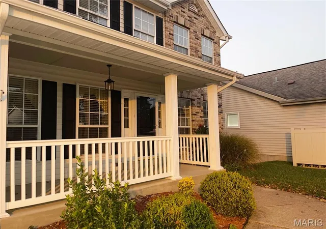 Photo 3 of Single family home for sale at 763 Summer Top Cir, Fenton, MO 63026 | MLS# MIS26067622 | Listing updated on 2026-10-26