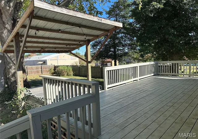 Photo 2 of Single family home for sale at 209 E 2nd Street, Sparta, IL 62286 | MLS# MIS26067623 | Listing updated on 2026-10-22