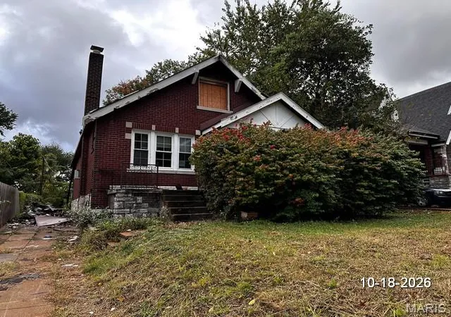 Photo 1 of Single family home for sale at 6124 Garesche Ave, Saint Louis, MO 63136 | MLS# MIS26067626 | Listing updated on 2026-10-21