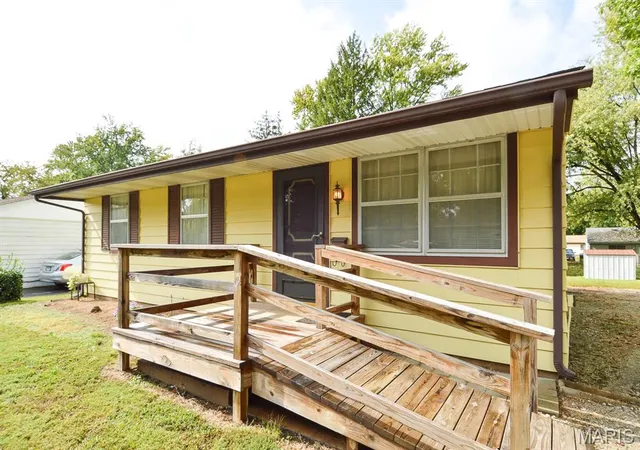 Photo 2 of Single family home for sale at 1440 Wabash Ave, Belleville, IL 62220 | MLS# MIS26067640 | Listing updated on 2026-10-22