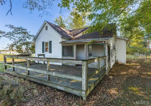 Photo 3 of Single family home for sale at 3520 Denman Rd, Farmington, MO 63640 | MLS# MIS26067668 | Listing updated on 2026-10-26