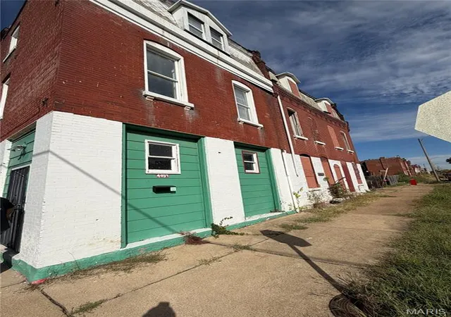 Multi family home for sale at 4055-59 California Ave, Saint Louis, MO 63118 | MLS# MIS26067670