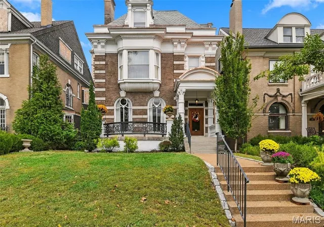 Photo 1 of Mansion for sale at 5291 Westminster Pl, Saint Louis, MO 63108 | MLS# MIS26067678 | Listing updated on 2026-10-27